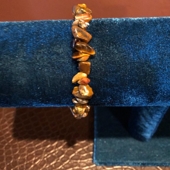 Natural Chip Stones Tiger Eye Stretch Bracelet - Picture 2 of 5